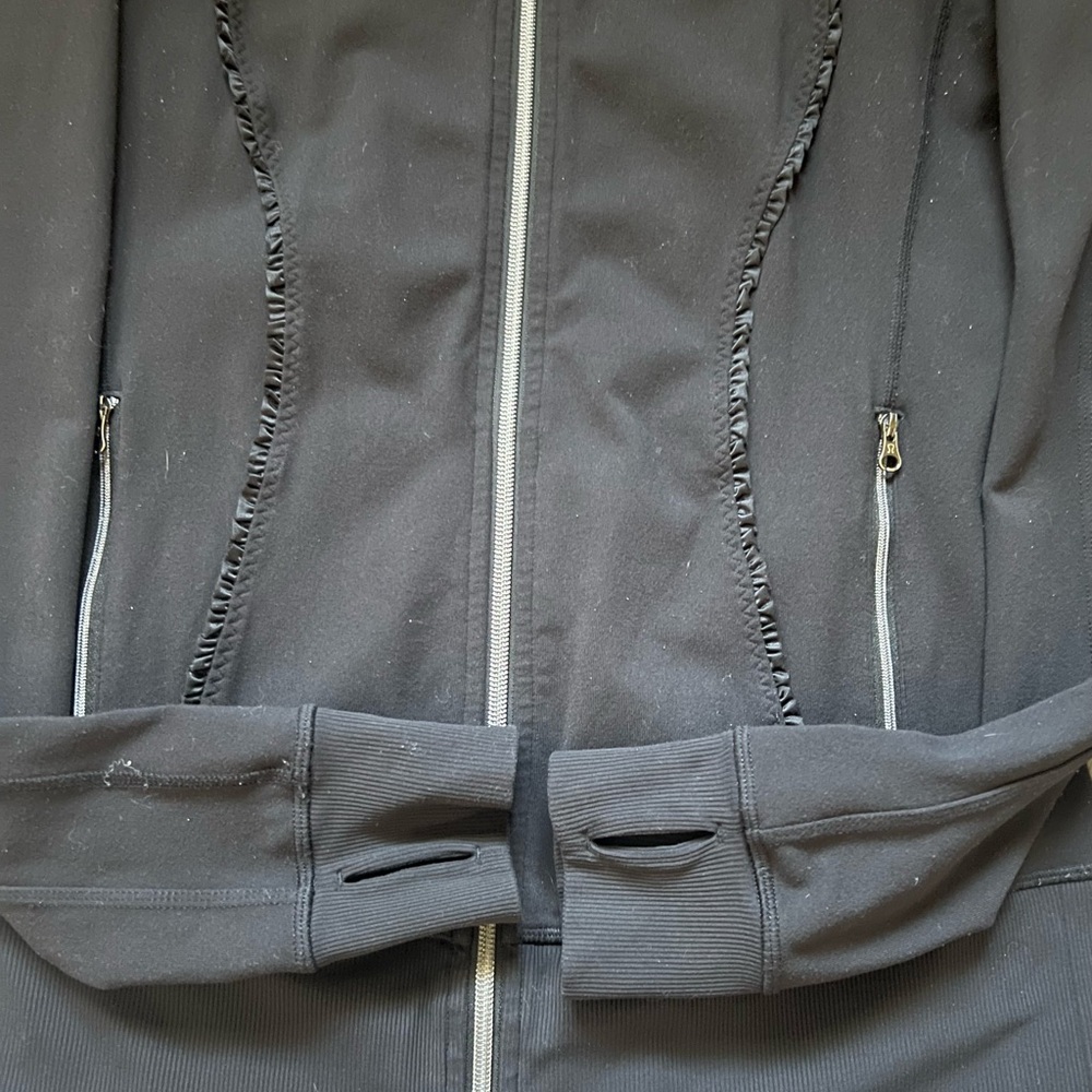 Lululemon jacket - Picture 13 of 14